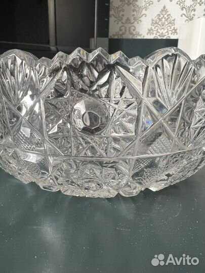 Салатник хрустальный 21см