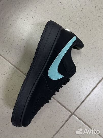 Кроссовки Nike Air Force Tiffany 43 мужские