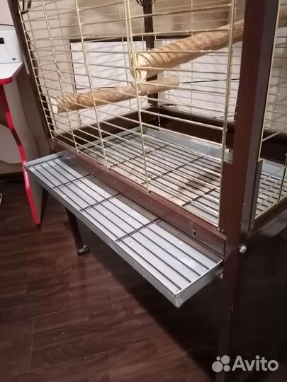 Клетка для большого попугая