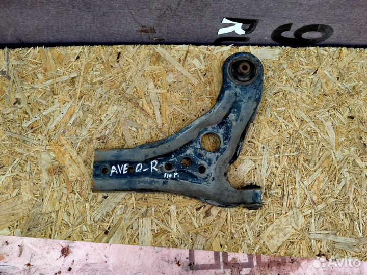 Рычаг передний правый Chevrolet Aveo T250