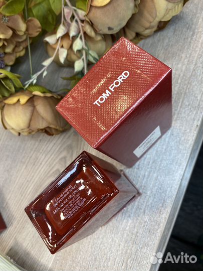 Парфюм Tom Ford Cherry