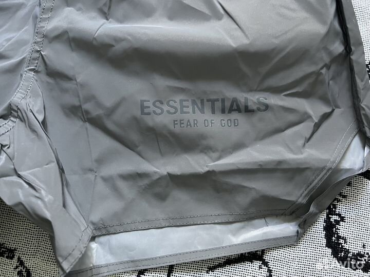 Шорты Essentials