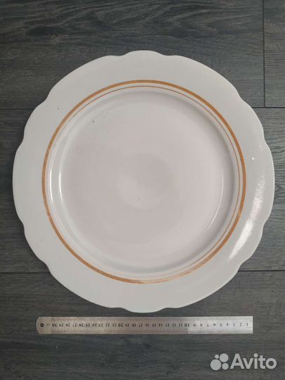 Большое сервировочное блюдо