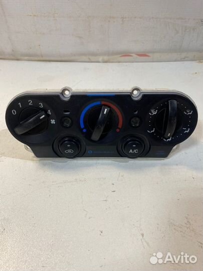 Блок управления климат-контролем Ford Fusion