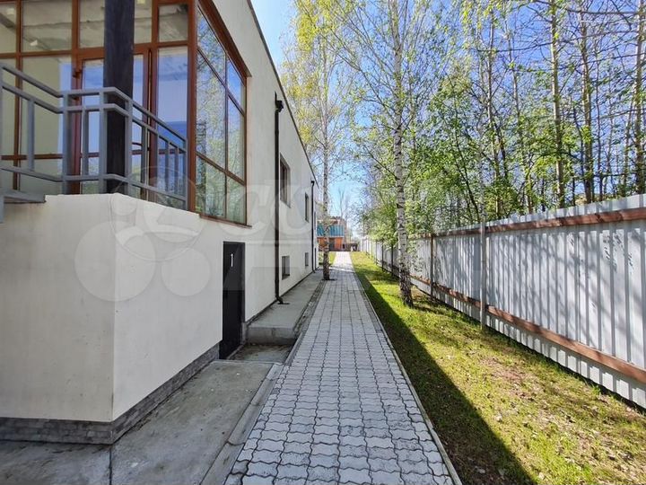 Продам помещение свободного назначения, 409 м²