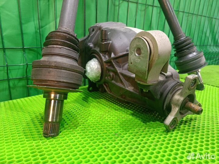 Редуктор задний Mercedes Benz C200 W204 271.860