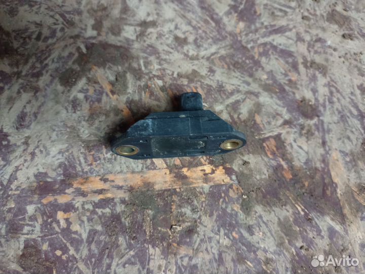 Датчик ускорения 0015428018 Mercedes-Benz S-Class