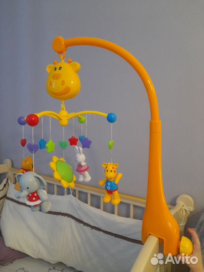 Мобиль детский на кроватку