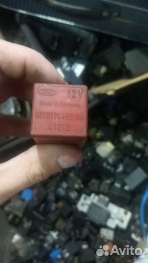 Реле вентилятора Ford Mondeo Escort