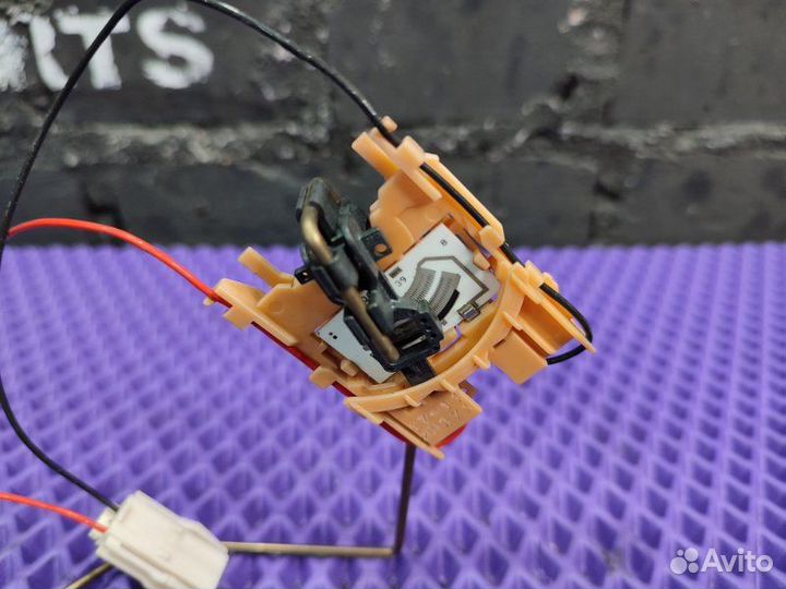 Датчик уровня топлива Nissan X-Trail NT32-009108