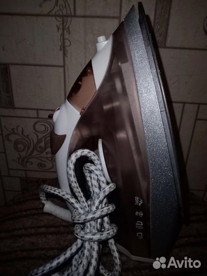 Утюг,Scarlet’’