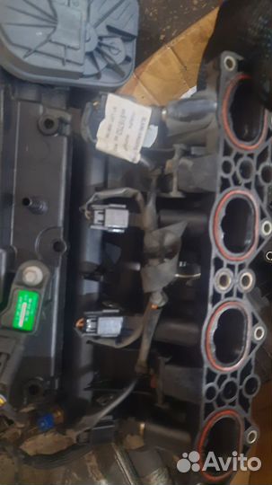 Впускной коллектор в сборе пежо 307