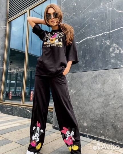 Костюмы с мини маус