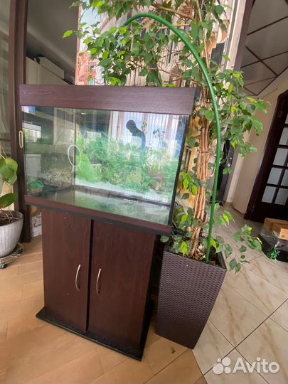 Аквариум с тумбой