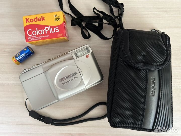 Плёночный фотоаппарат Olympus superzoom 70g + ф/п