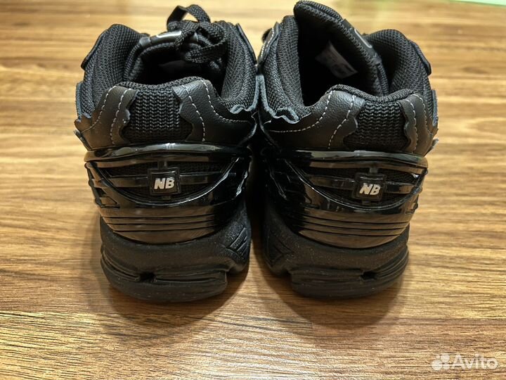 New balance 1906d black