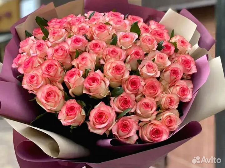 Букет из 81 розы
