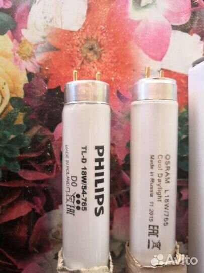 Новые Лампы люминесцентные 765 5штук