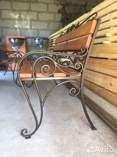 Кованая скамья