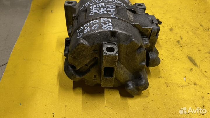 Компрессор кондиционера Bmw E39,E38 2.5,3.0i