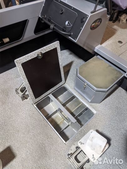 Рундуки в лодку