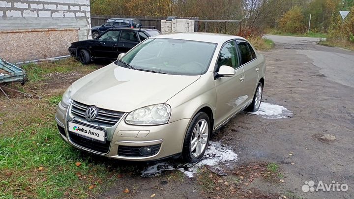 Volkswagen Jetta 1.6 МТ, 2008, 215 000 км