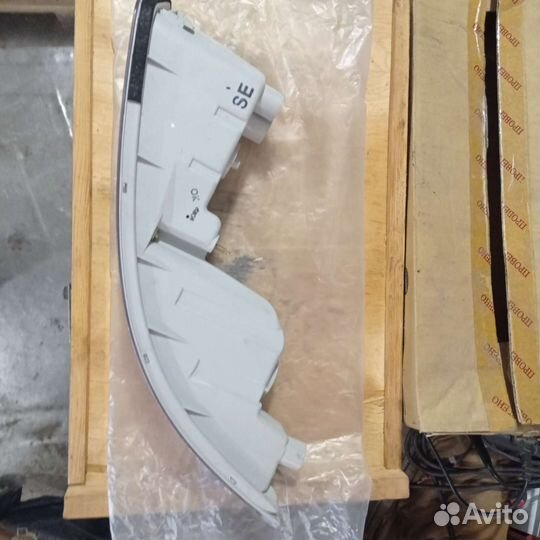 Указатель поворота левый Ниссан Альмера