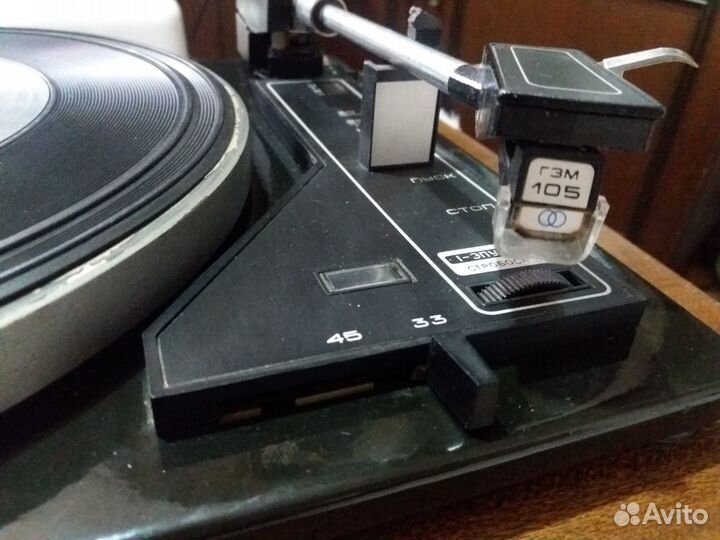 Проигрыватель винила Akords-001 stereo