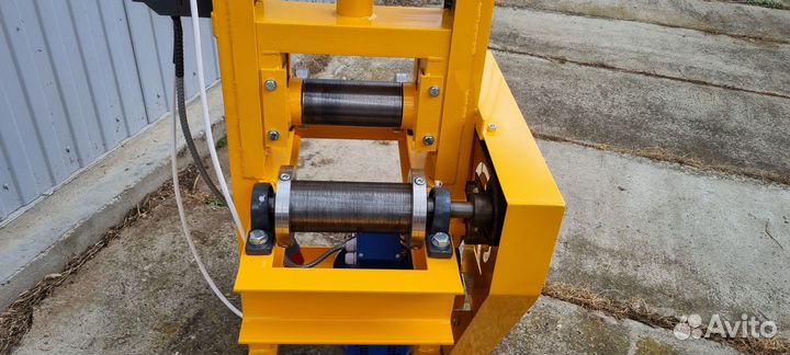 Трубогиб (профилегиб, станок прокатный) нд1 Кст001