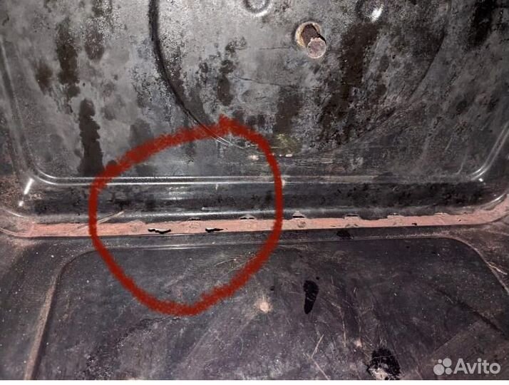 На запчасти Встроенный духовой шкаф