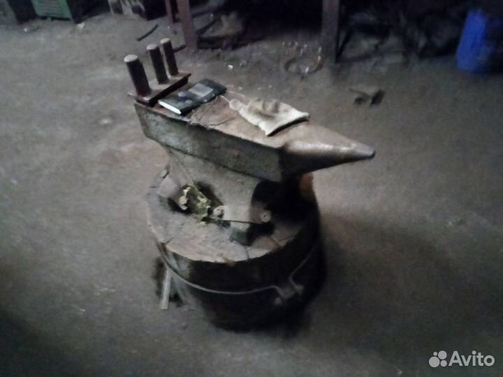 Каменный угол Антрацит