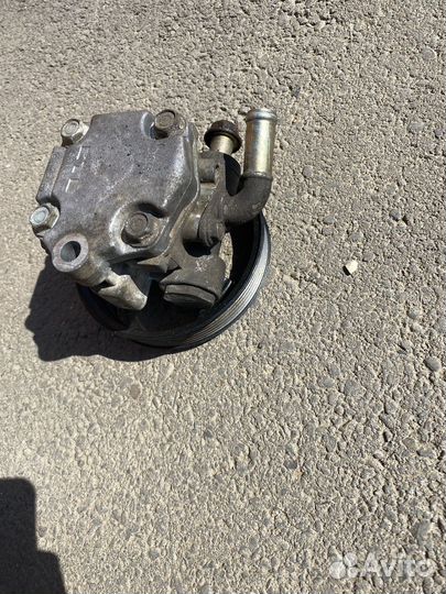 Насос гур mazda 2