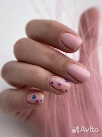 Маникюр педикюр
