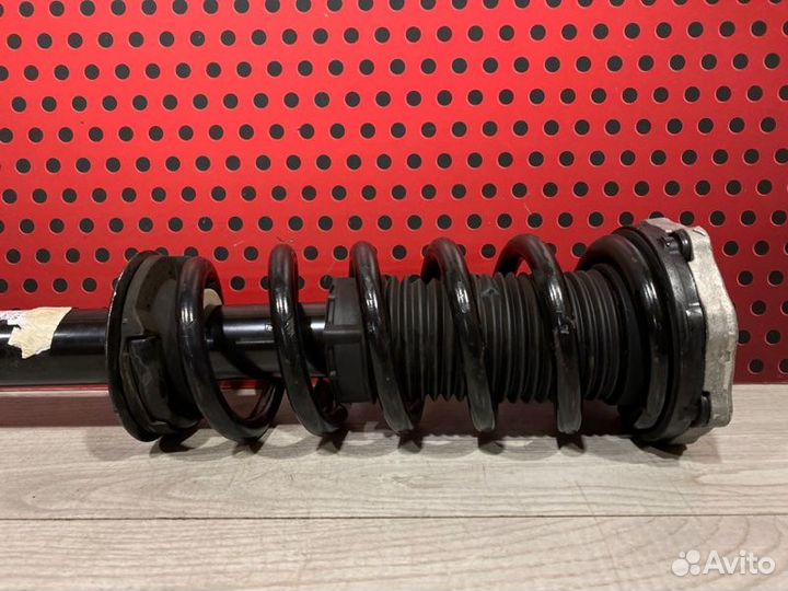 Амортизатор задний Bmw X3 G01 B48B20A 2019