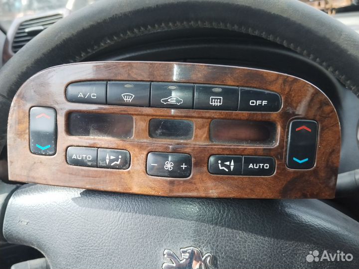 Блок управления отопителем peugeot 607