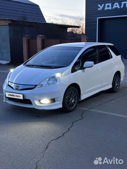 Honda Fit Shuttle 1.3 CVT, 2012, 170 000 км