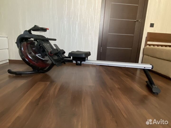 Гребной тренажер