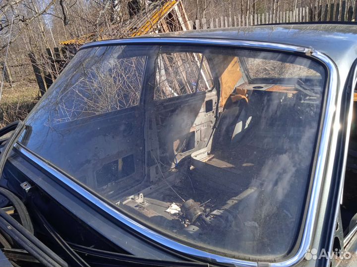 Стëкла от Волги 3110