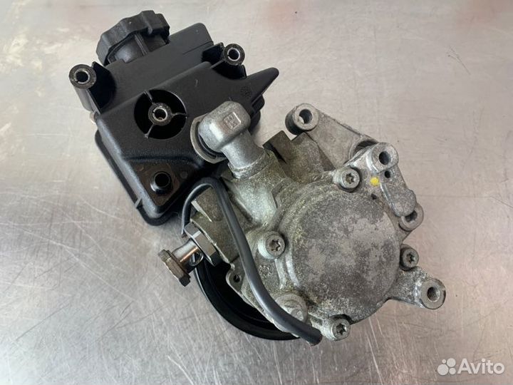 Насос гидроусилителя руля Mercedes Cls C219 M272