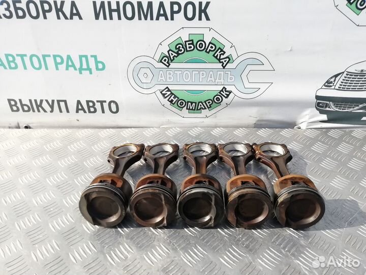 Поршень с шатуном Volkswagen Passat B5 VR5 2.3 AGZ