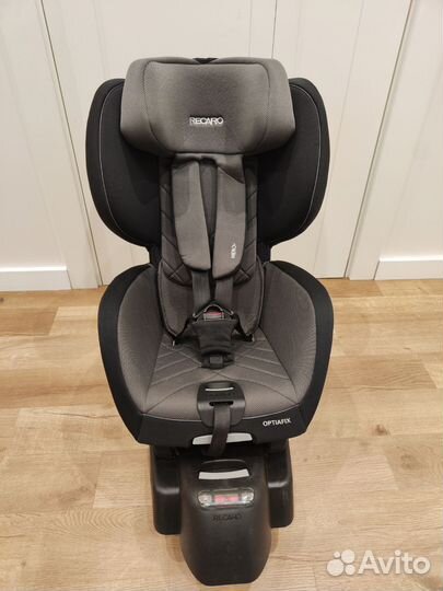 Детское автокресло Recaro с isofix