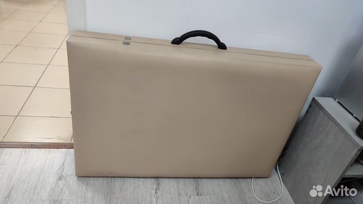 Кушетка для наращивания ресниц бу