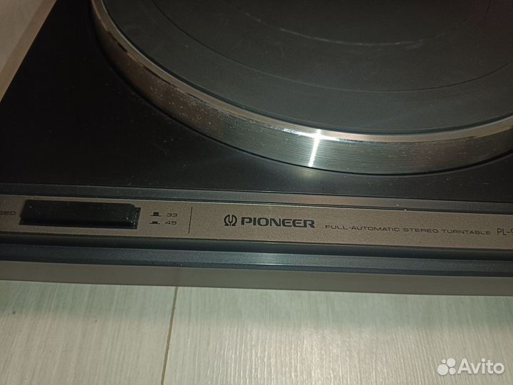 Проигрыватель виниловых пластинок Pioneer PL-960