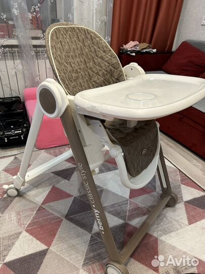 Стульчик для кормления berny