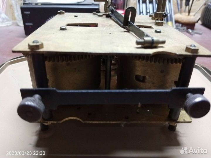 Часы разные