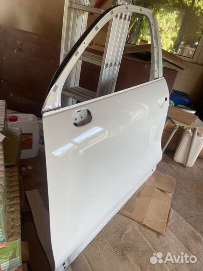 Volkswagen touran дверь водительская