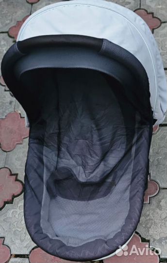 Коляска Навингтон Каравелл