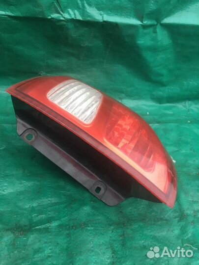Фонарь задний правый Great Wall Hover Ховер