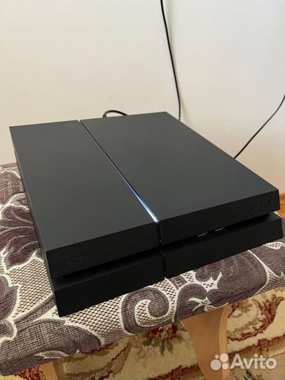 Ps5 с 200 играми + два геймпада с дисководом
