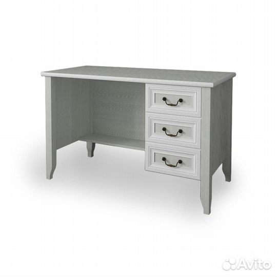 Стол письменный